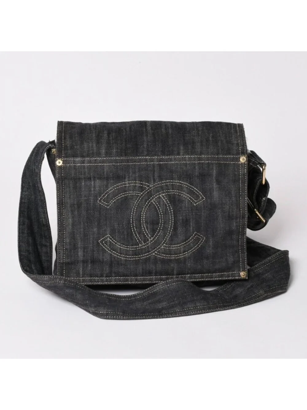Chanel Shoulder Bag Sparkling Denim CC Logo Navy Gold